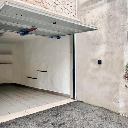 Apartment Il Giardino Del Comandante - Trilocale Con Garage