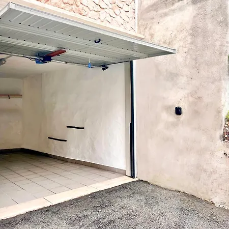 Il Giardino Del Comandante - Con Garage Apartment *