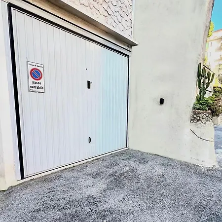 Il Giardino Del Comandante - Con Garage * 圣雷默