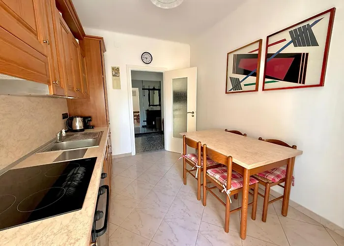 Il Giardino Del Comandante - Con Garage Sanremo