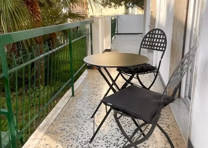 Apartamento Il Giardino Del Comandante - Con Garage *